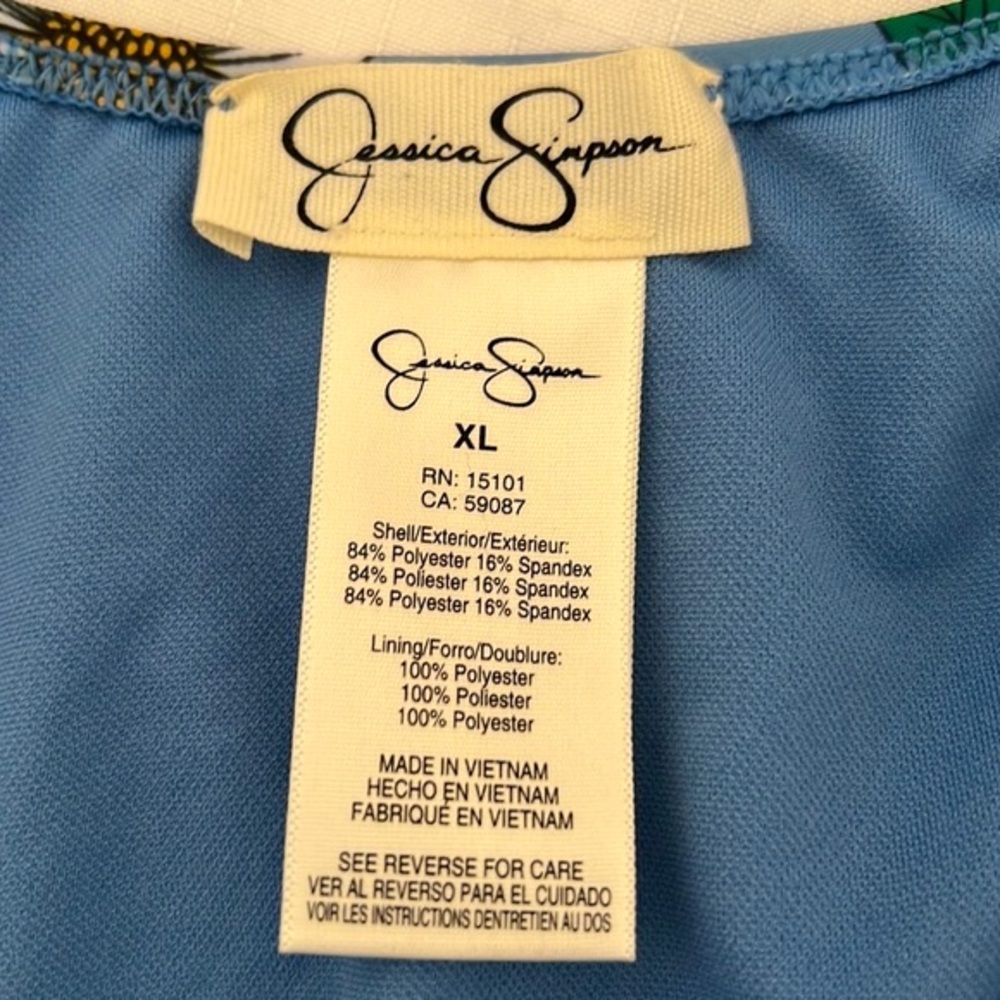 Jessica Simpson~Swimsuit~One Piece / NWT / Blue Daisy / Host Pick - Picture 13 of 15